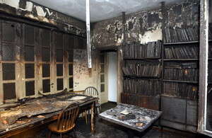 בית כנסת שנשרף. בית כנסת שנשרף.