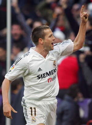 מייקל אואן. חולם בצרפתית? צילום: אי-פי מייקל אואן. חולם בצרפתית? צילום: אי-פי