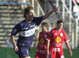 אנריה, הרכש החדש של האלופה ולס. צילום: לה נסיון אנריה, הרכש החדש של האלופה ולס. צילום: לה נסיון