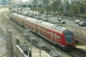רכבת ישראל. עדיין לא עוברת בשדרות רכבת ישראל. עדיין לא עוברת בשדרות