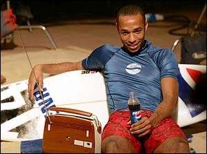 תיירי הנרי, צרפתי בודד ב-11 הגדולים של אנגליה. צילום: פפסי תיירי הנרי, צרפתי בודד ב-11 הגדולים של אנגליה. צילום: פפסי