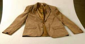 בלייזר של רנואר. צילום: רובי קסטרו בלייזר של רנואר. צילום: רובי קסטרו