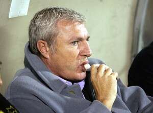 פרננדס, הערב על ספסל בית פרננדס, הערב על ספסל בית