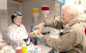 קלאסיקה ניו יורקית. נקניקיות קלאסיקה ניו יורקית. נקניקיות