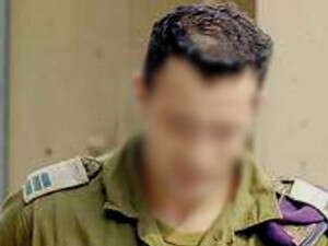 סרן ר', שהואשם בביצוע וידוא הריגה בילדה פלסטינית. סרן ר', שהואשם בביצוע וידוא הריגה בילדה פלסטינית.