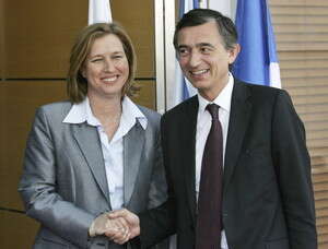 רצינו לקבל יותר תשובות. דוסט בלאזי ולבני. צילום: רויטרס רצינו לקבל יותר תשובות. דוסט בלאזי ולבני. צילום: רויטרס