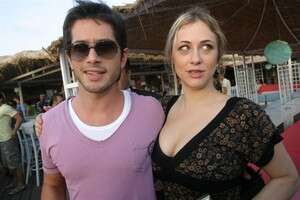 פלס ודנקר. זה לא אישי, נינה. צילום: עודד קרני פלס ודנקר. זה לא אישי, נינה. צילום: עודד קרני