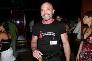 ����� ����.