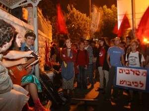 הפגנה של מכתב השמיניסטים. הפגנה של מכתב השמיניסטים.