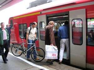אופניים ברכבת אופניים ברכבת