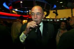 אלכס גלעדי אלכס גלעדי