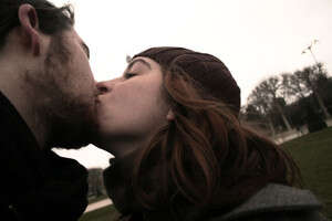 הילדים מחוץ לתמונה? צילום: shutr, cc-by הילדים מחוץ לתמונה? צילום: shutr, cc-by