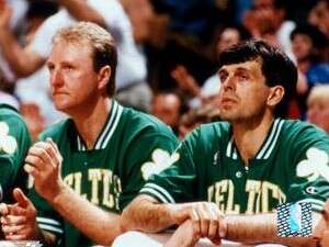 לארי בירד עם קווין מקהייל לארי בירד עם קווין מקהייל