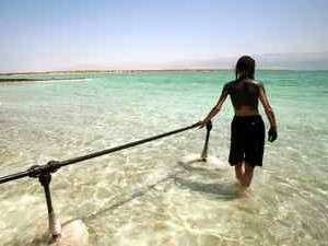 עוד השנה לא תתאפשר יותר העלאת מפלס מי המאגר מבלי שיוצפו חלק מהמלונות והתשתיות במקום עוד השנה לא תתאפשר יותר העלאת מפלס מי המאגר מבלי שיוצפו חלק מהמלונות והתשתיות במקום