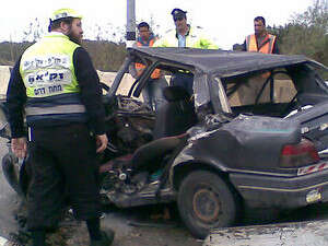 תאונת דרכים קטלנית תאונת דרכים קטלנית