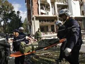 מפנים נפגעים של פיגוע באלג'יריה מפנים נפגעים של פיגוע באלג'יריה