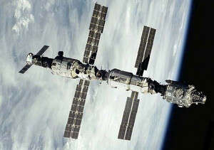 לווין לווין