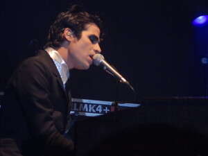 אביב גפן. עכשיו מצונן? אביב גפן. עכשיו מצונן?