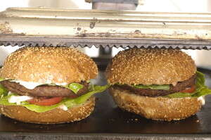 לא אוכלים מספיק בשר לא אוכלים מספיק בשר