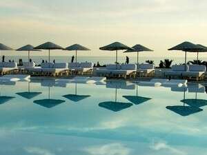 הבריכה בקלאב אדם וחווה, טורקיה הבריכה בקלאב אדם וחווה, טורקיה