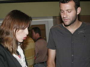 מלי ושמעון. מאממים, אבל ממש לא אותו השטאנץ. מלי ושמעון. מאממים, אבל ממש לא אותו השטאנץ.