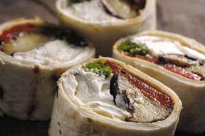 ראפ במילוי גבינת סנט מור ראפ במילוי גבינת סנט מור