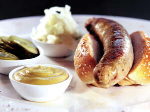 נקניקייה איטלקית, מיטבר הרצליה נקניקייה איטלקית, מיטבר הרצליה