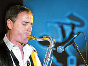 ����� ���