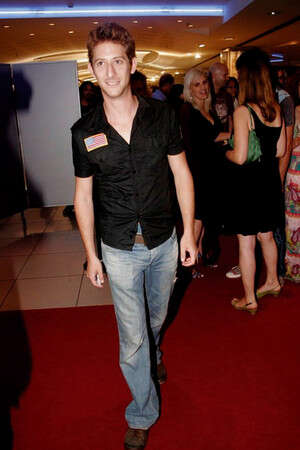 ���� ����