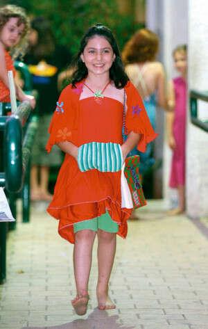 צועדות על המסלול צועדות על המסלול