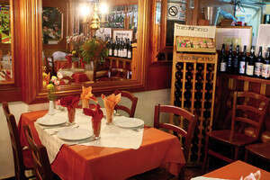 מסעדת ''מאמאיה'' מסעדת ''מאמאיה''