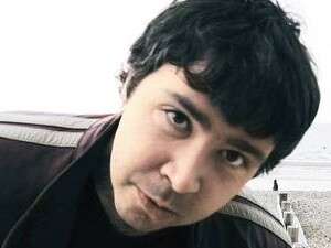 סטיבן הול. סטיבן הול.