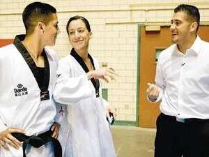 משפחה מורחבת. שלישיית לופס. משפחה מורחבת. שלישיית לופס.