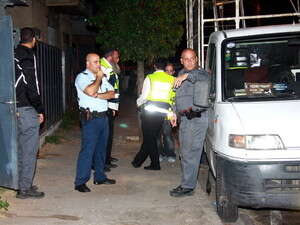 ���� ����