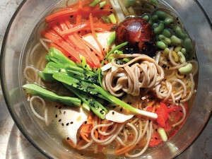 אטריות סובה אטריות סובה