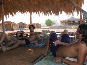 ישראלים בחושה בסיני ישראלים בחושה בסיני