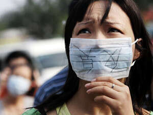 מחאה נגד זיהום אוויר בביג'ינג מחאה נגד זיהום אוויר בביג'ינג