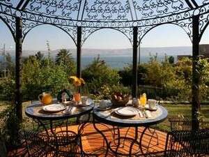 דברים שרואים משם. נוף הכנרת. דברים שרואים משם. נוף הכנרת.