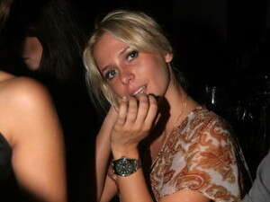 מלאני קורמן. קבעתי טיפול שורש עם שבר עשרוני. מלאני קורמן. קבעתי טיפול שורש עם שבר עשרוני.