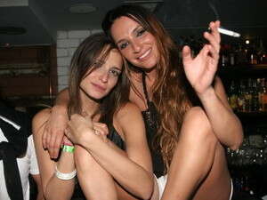 ���� ���� ���� ����