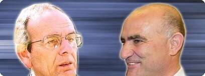 מפכ''ל המשטרה, משה קראדי, ויו''ר מרכז השלטון המקומי, עדי אלדר. צילומים:
פלאש 90 ויוסי אלוני. עיבוד מחשב