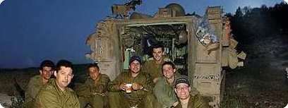מילואימניקים.
צילום: רובי קסטרו