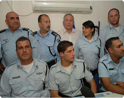 ���� ����