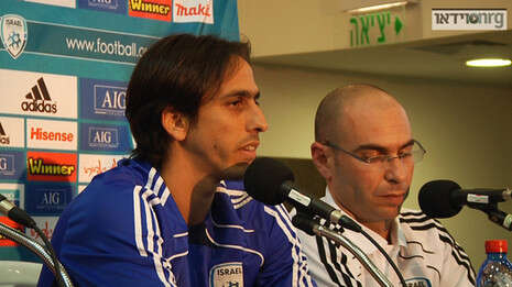 צפו בפרננדס ובניון מסכמים את ההכנות. צילום: יוגב אטיאס. עריכה: ערן אבירם צפו בפרננדס ובניון מסכמים את ההכנות. צילום: יוגב אטיאס. עריכה: ערן אבירם