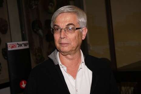 אביב חופי אביב חופי