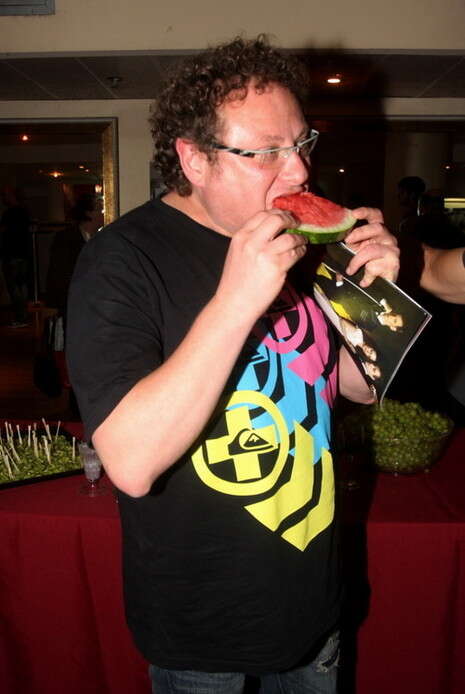 דץ ואבטיח דץ ואבטיח