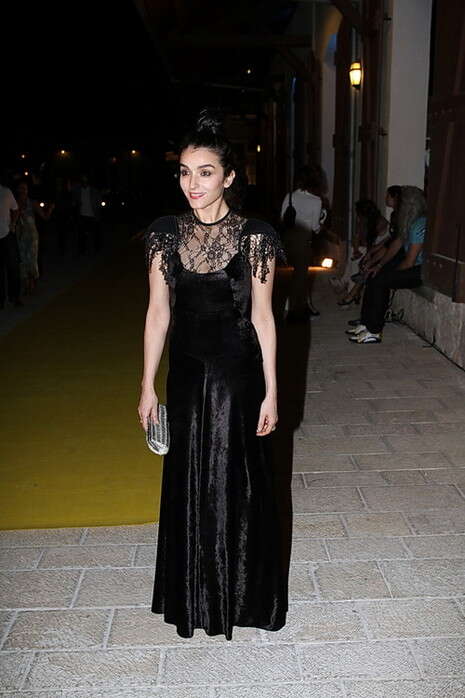 ����� ���� ����