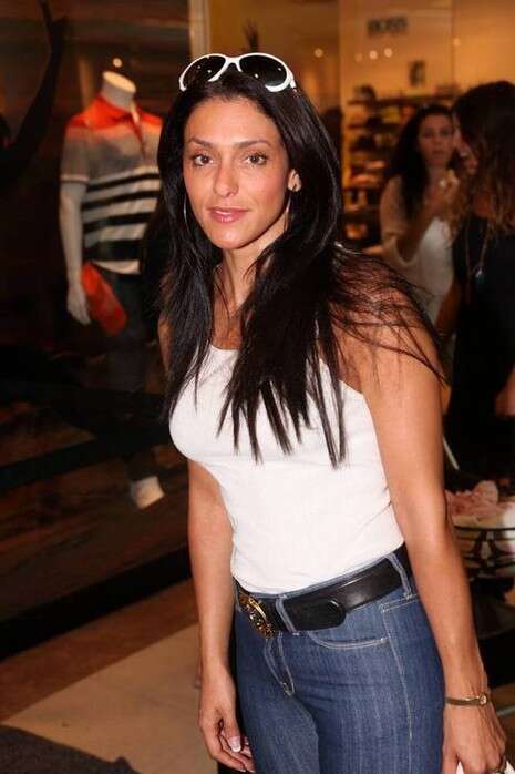 ���� ����