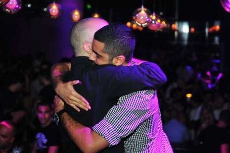 �����:  ���� ��