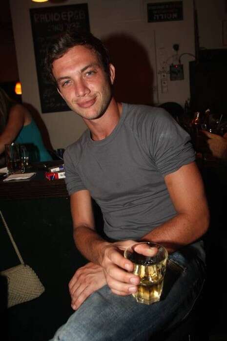 ��� ����